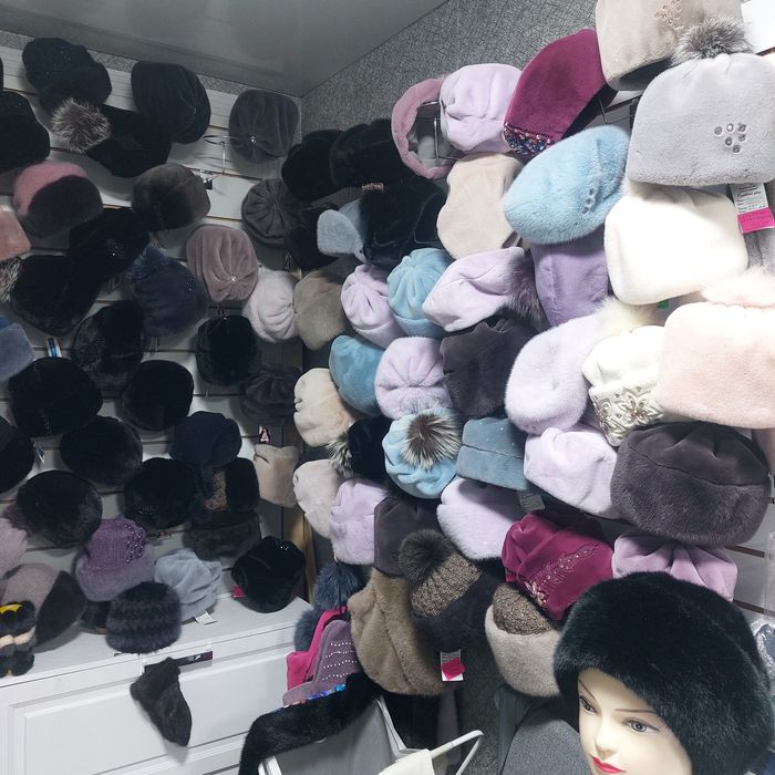 Распродажа норковых шапок