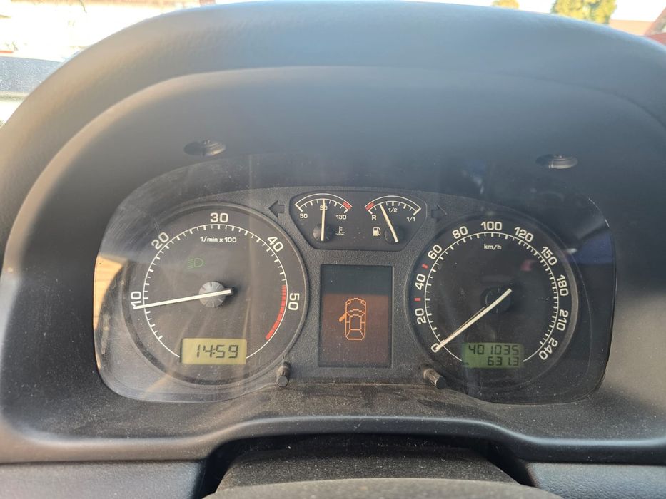 Vând Skoda Octavia Tour 4x4