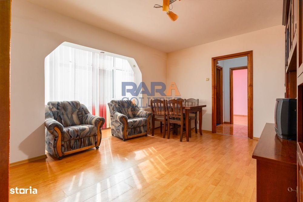 Apartament 3 camere, două băi - Str. Bogdan Dragoș