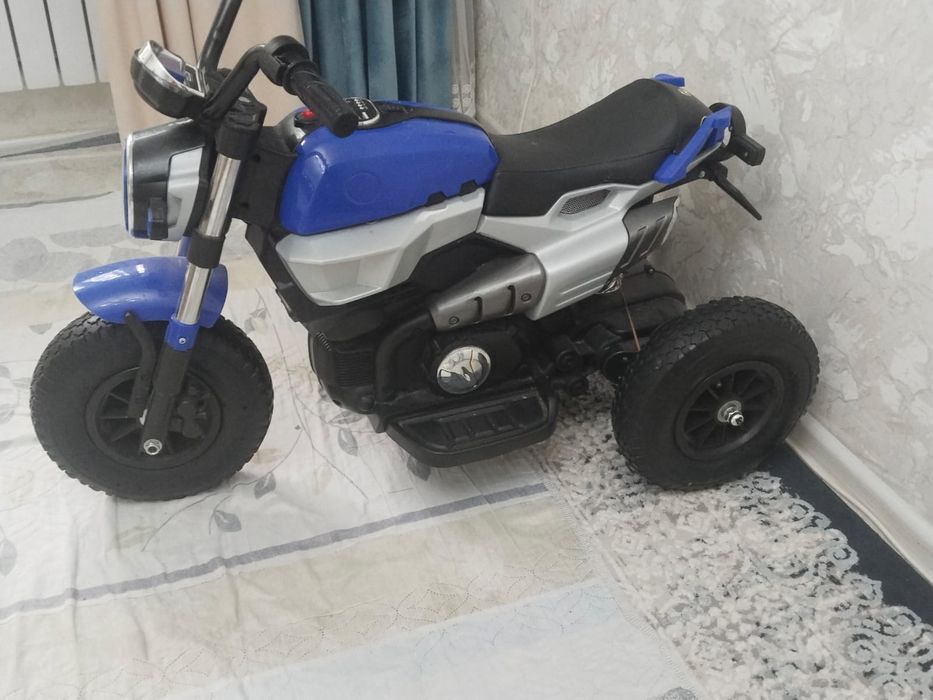 Продам электронный мотоцикл