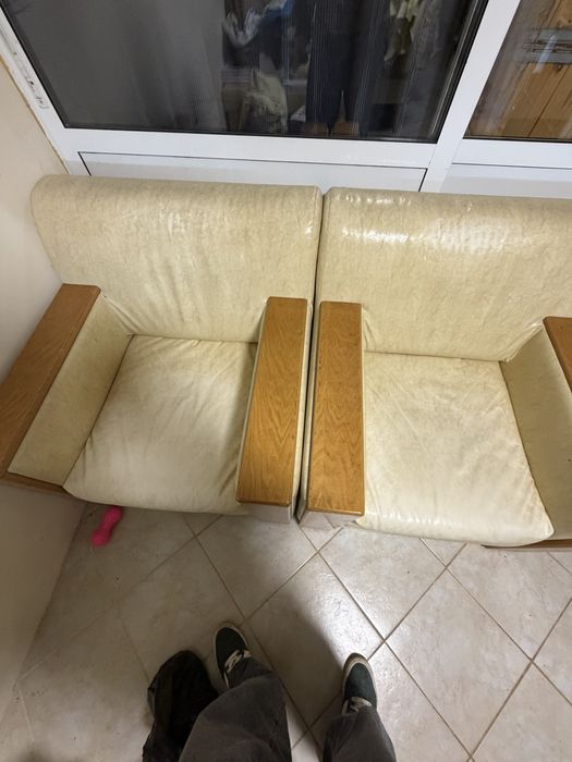 Холна гарнитура кожена