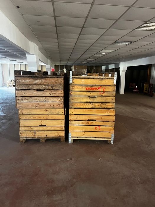 Boxpaleti din lemn