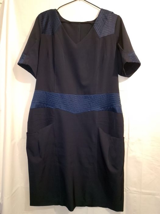 Отдам бесплатно женскую одежду