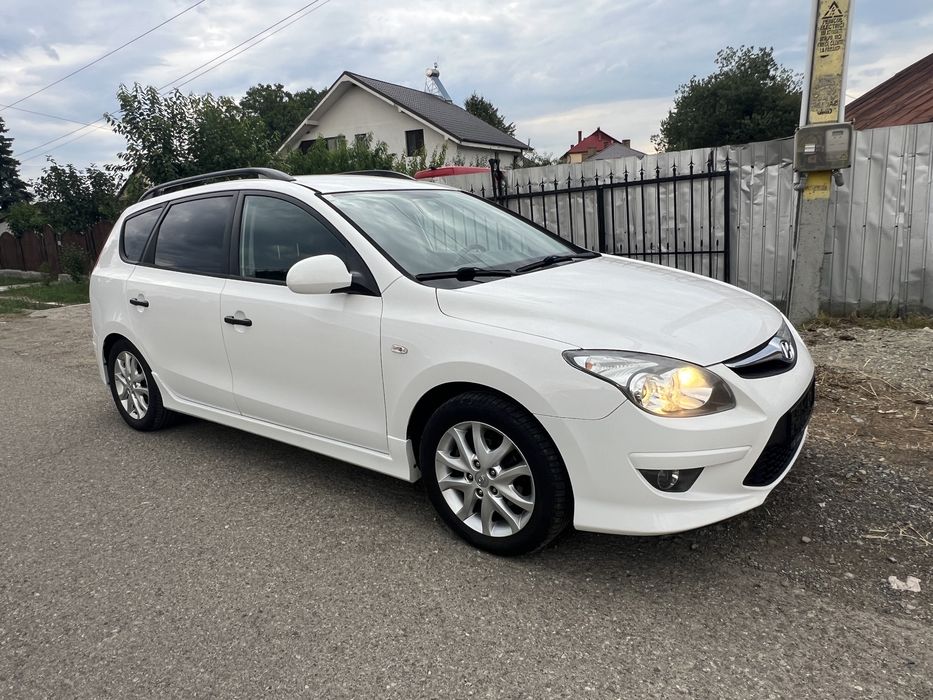 HYUNDAI i30 2012 — imagine 2