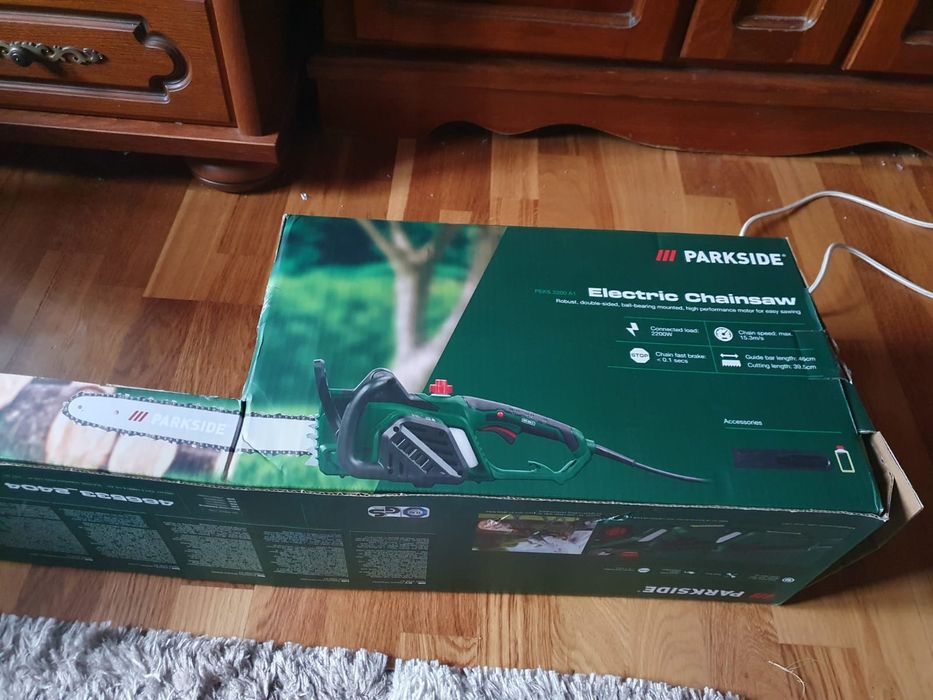 Drujba electrica si statie ascutit Parkside