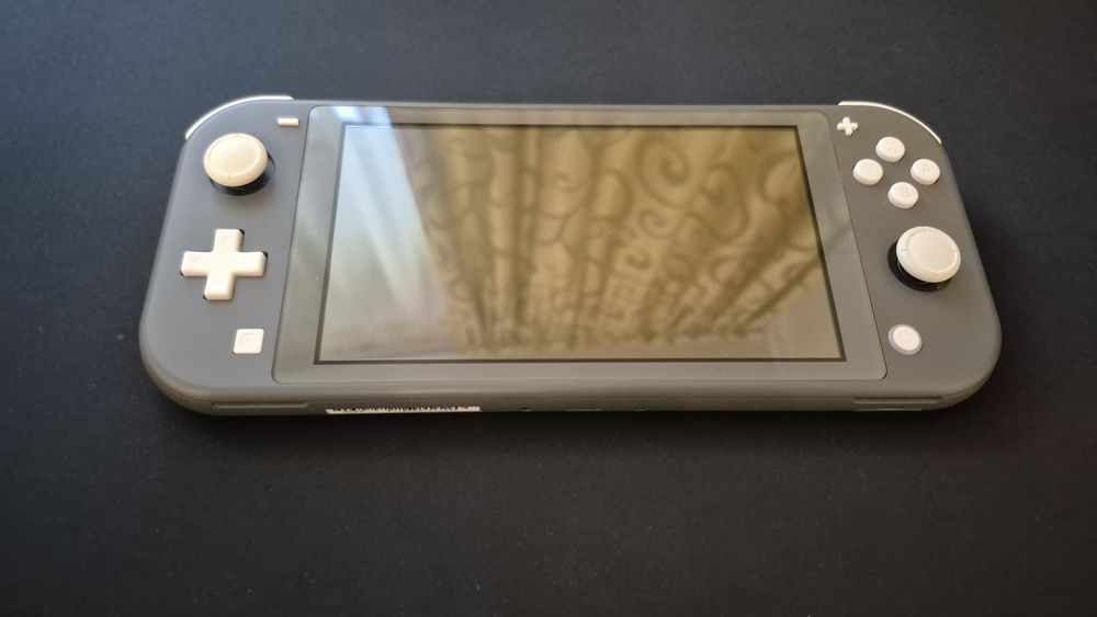 Nintendo switch lite прошитый