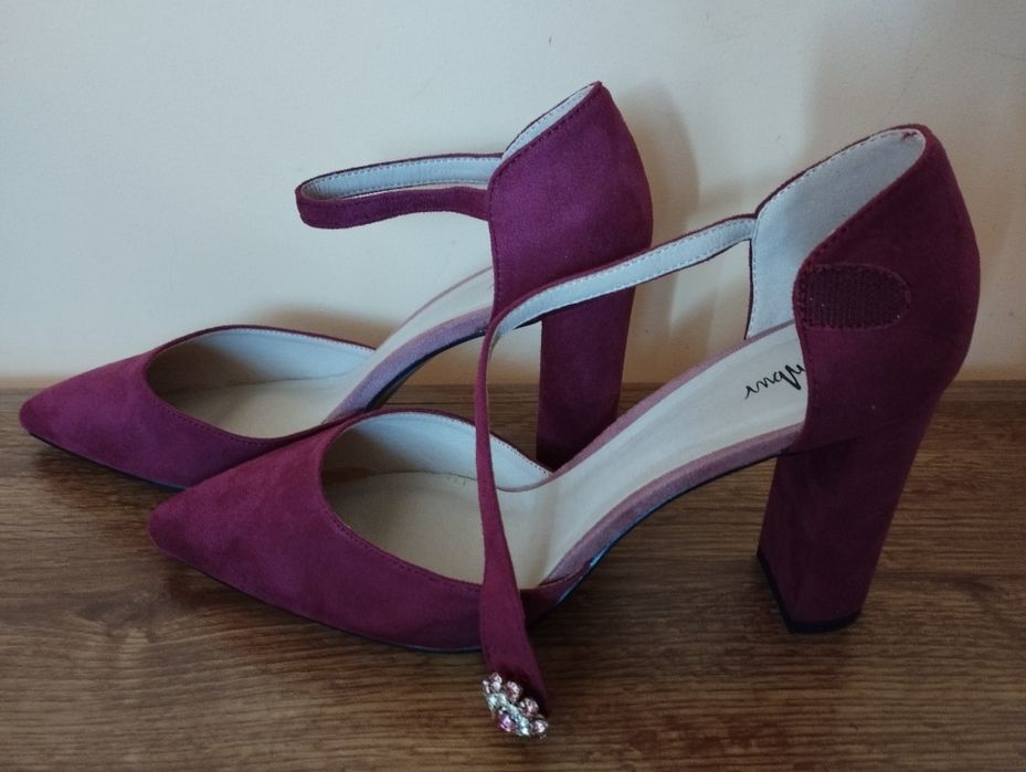 Удобни и елегантни обувки на марката Menbur