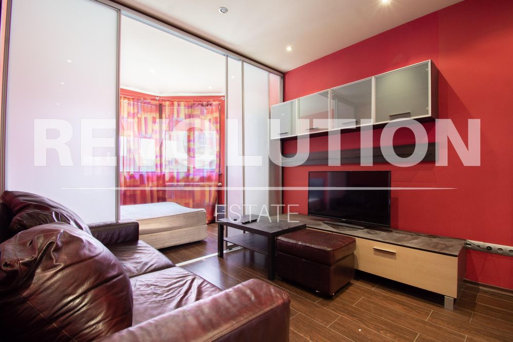 Дава се под наем Двустаен апартамент в София, Гоце Делчев - 50 кв.м за 511 € - Снимка #3