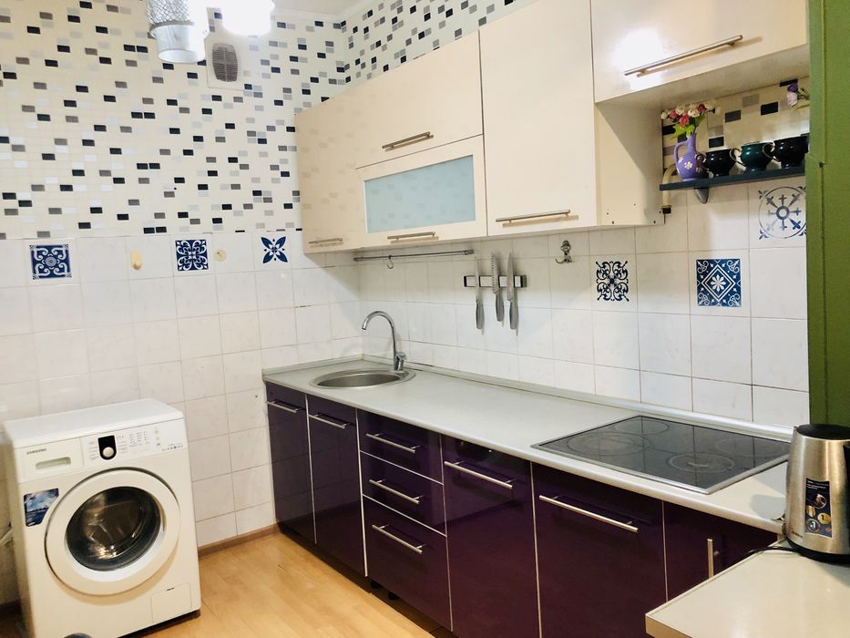 Продается 3-х кв 14-19