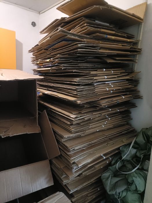 Продам коробки Б/у