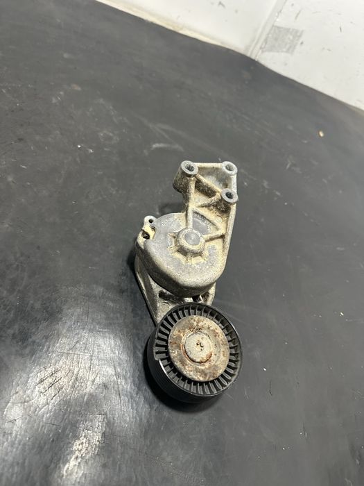 Intinzator curea Volkswagen Vw Sharan 1.9 TDI 950372 AUY ASZ