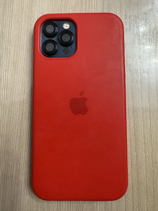 Продам чехлы для IPhone