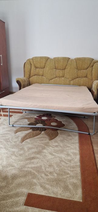 Canapea extensibilă cu sistem italian + 2 fotolii, 1.500 lei negociabil