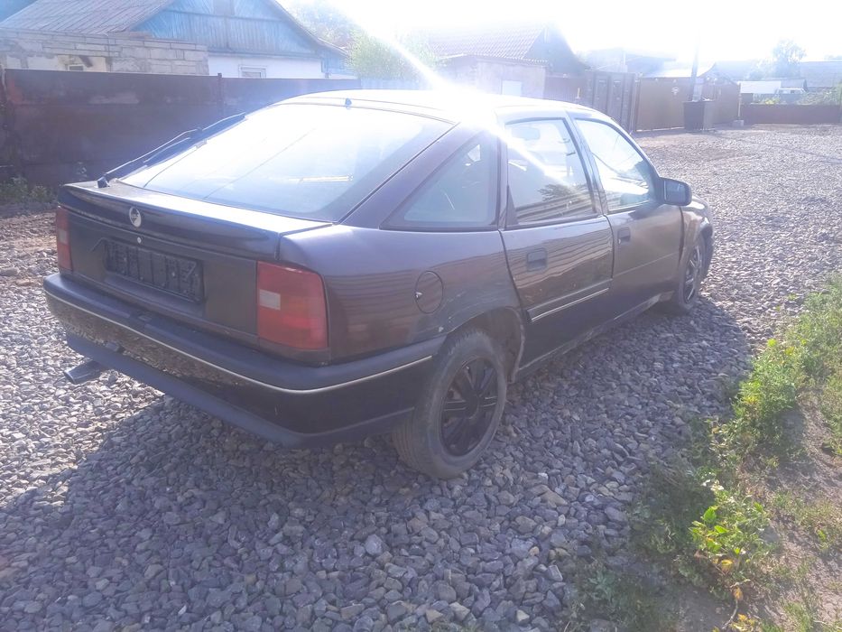 Opel Vectra А 2.0л.
