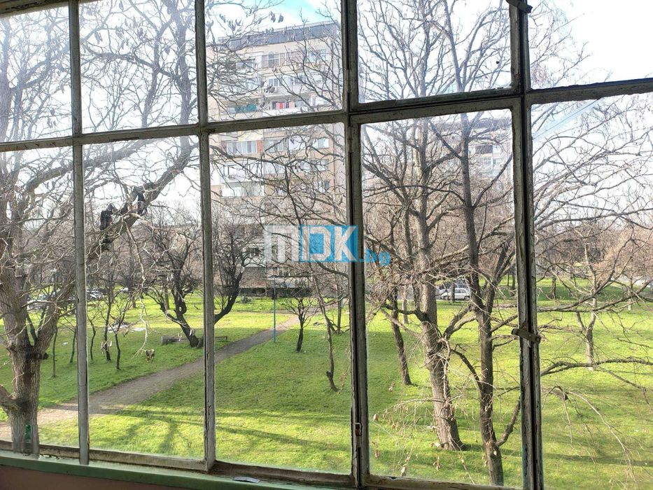 3-стаен монолит нисък етаж Мараша