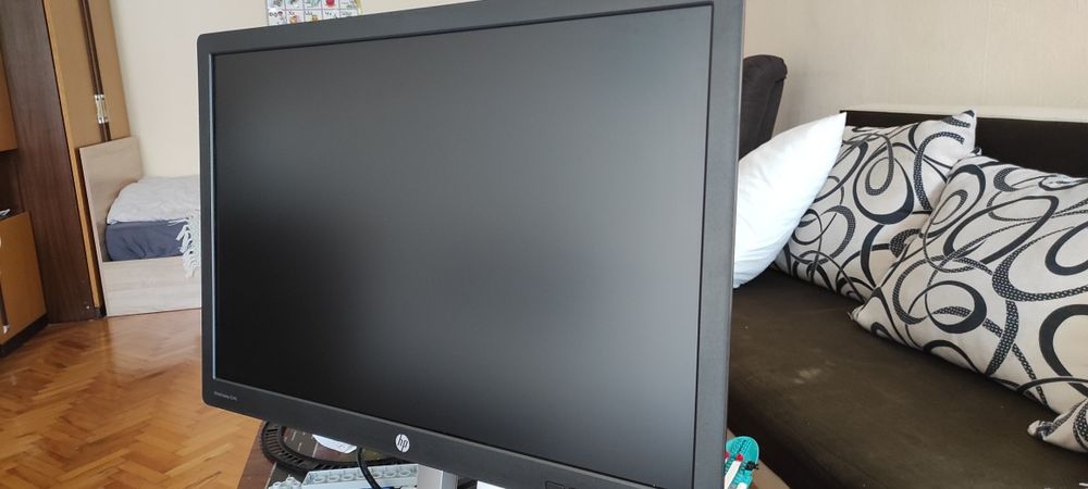 [SALE] Отличен HP Elitedisplay  E242
