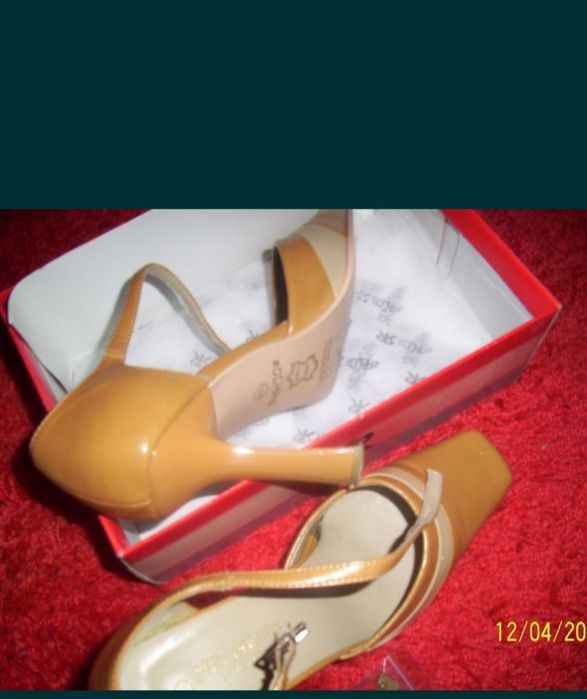 Pantofi eleganți crem  măr 39-40