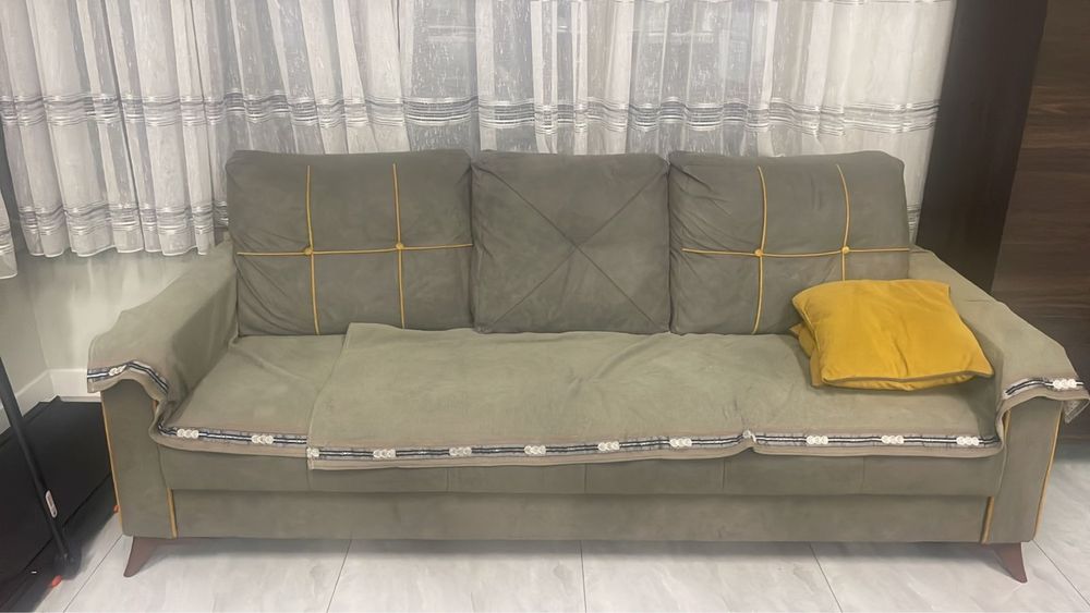 Продам диван мягкий