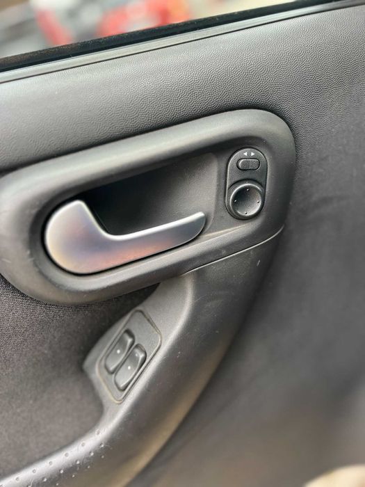 Opel Combo 1.4 - 47000км. РЕАЛНИ - TUV