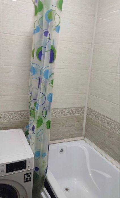 Чиланзар 20 квартал 3х комнатная . Всем