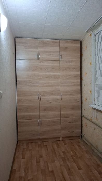 Продам шкаф и прихожку