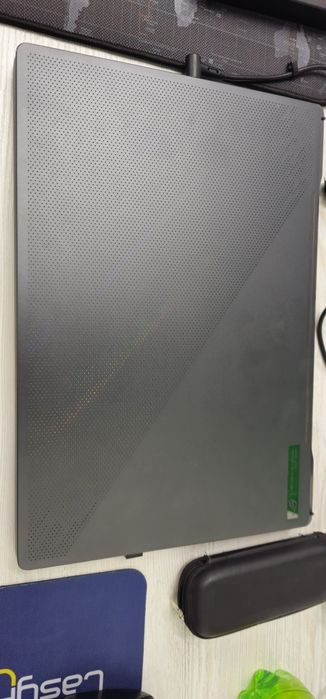 Asus rog zephyrus ryzen 9