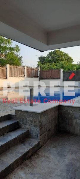 Продава се Къща в Созопол - 208 кв.м за 1000 €/кв.м - Снимка #1