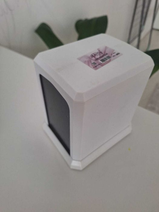 Современная салфетница в лаконичном дизайн