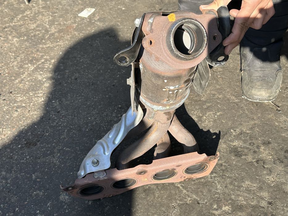 Катализатор на Камри 50, 2,5 литров