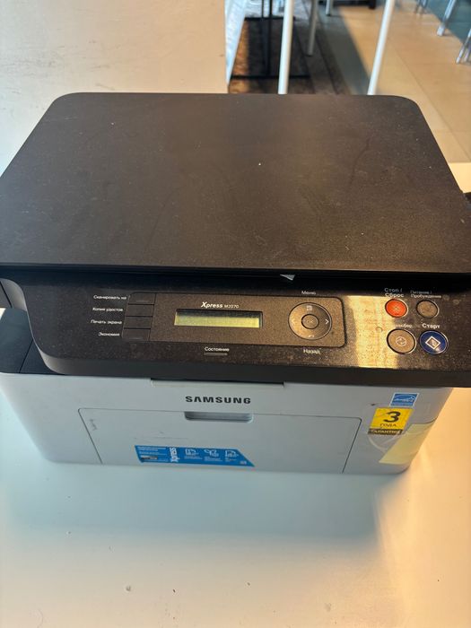 Принтер Samsung с проводами