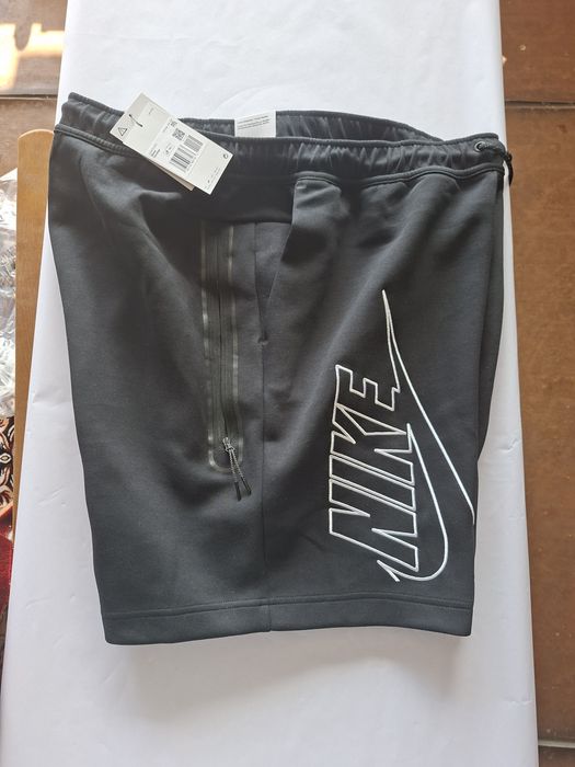 Pantaloni scurti Nike nr xxl originali