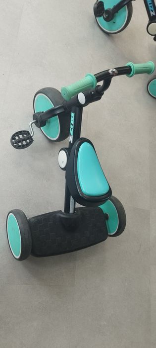 Детска сгъваема триколка Lorelli Buzz