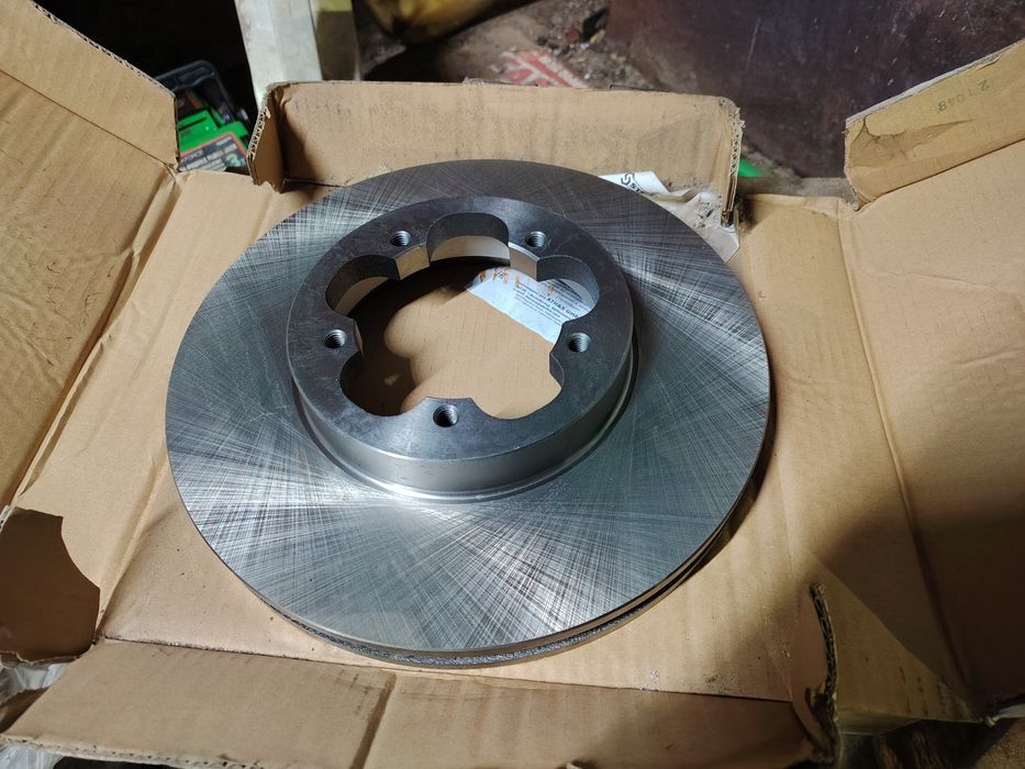 Передние тормозные диски Форд транзит