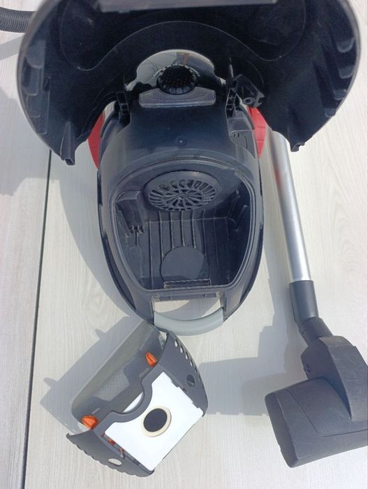 Sotiladi: changyutgich König VCK4176R holati yangidek