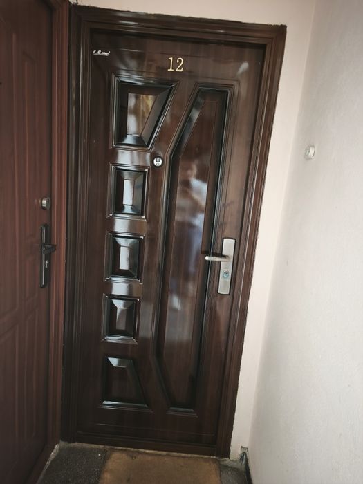 Apartament de vanzare - 2 camere