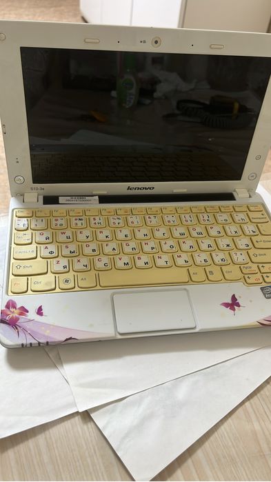 Нетбук Lenovo IdeaPad S10-3s
