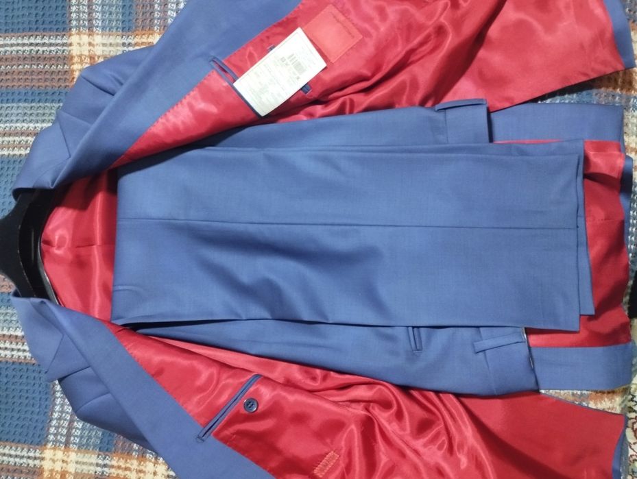 Enricomorineli  Italia  костюм 100% orginal