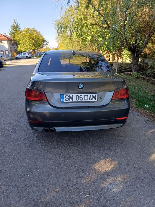 Vând  mașină  BMW SERIA 5