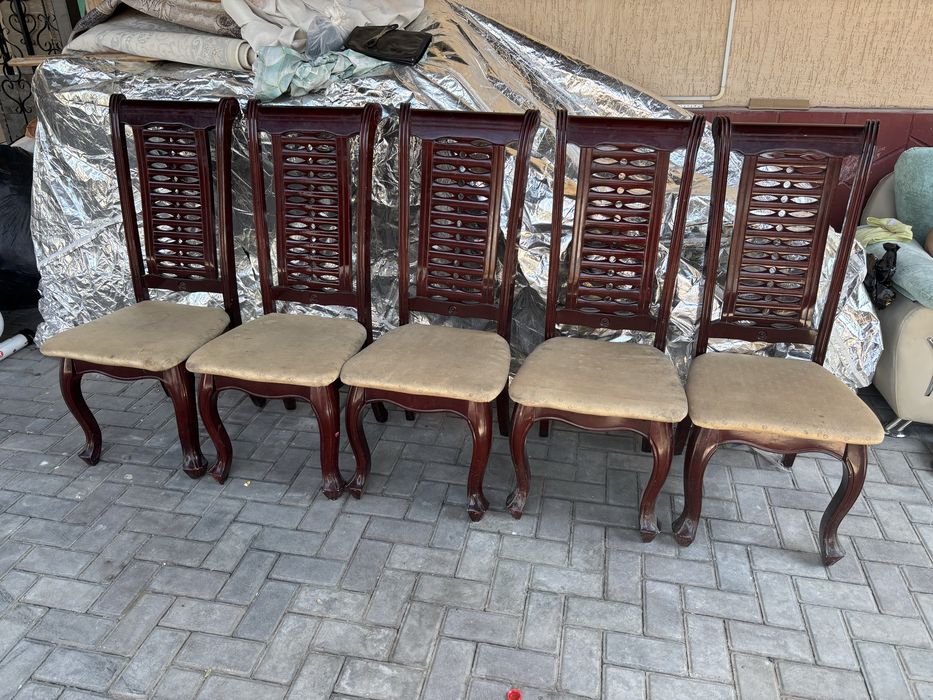 Продам стулья 5шт