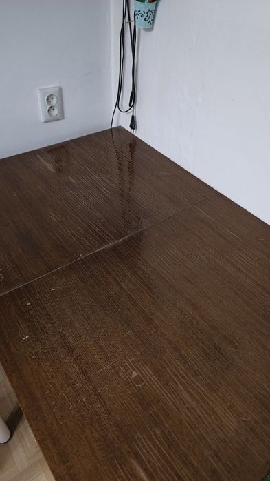 Отдам даром комод, стол