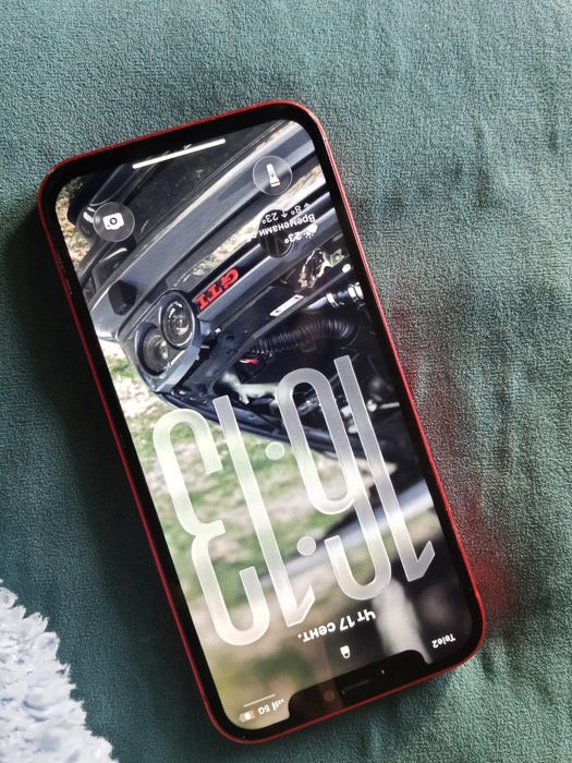 Iphone 12 production red