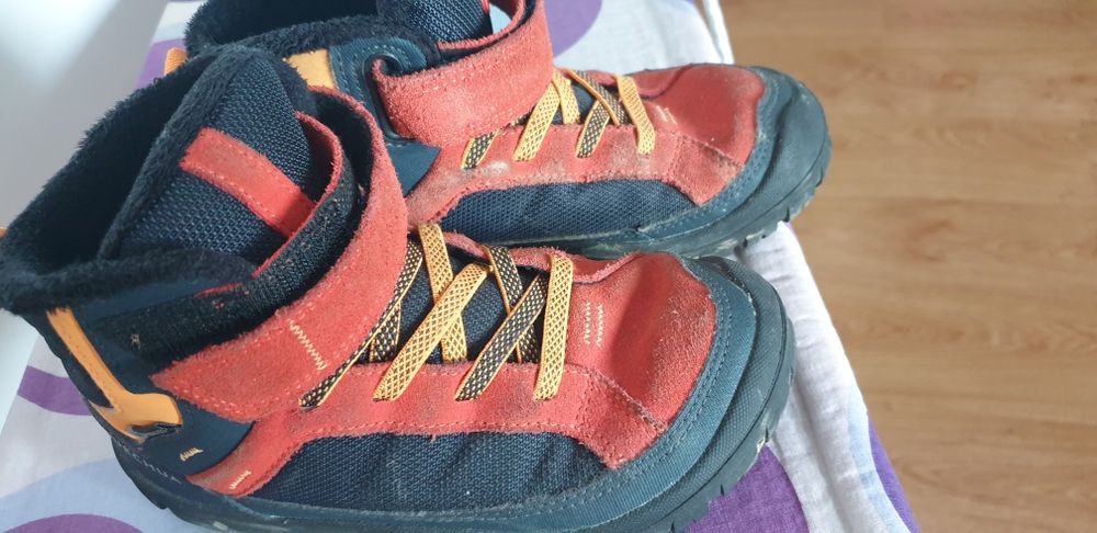 Ghete Decathlon UNISEX NR. 31 19.5CM