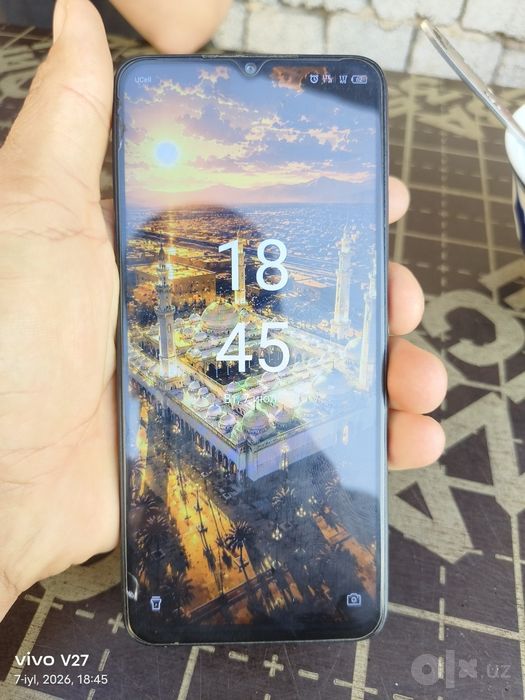 Itel p 40 telefon sotiladi