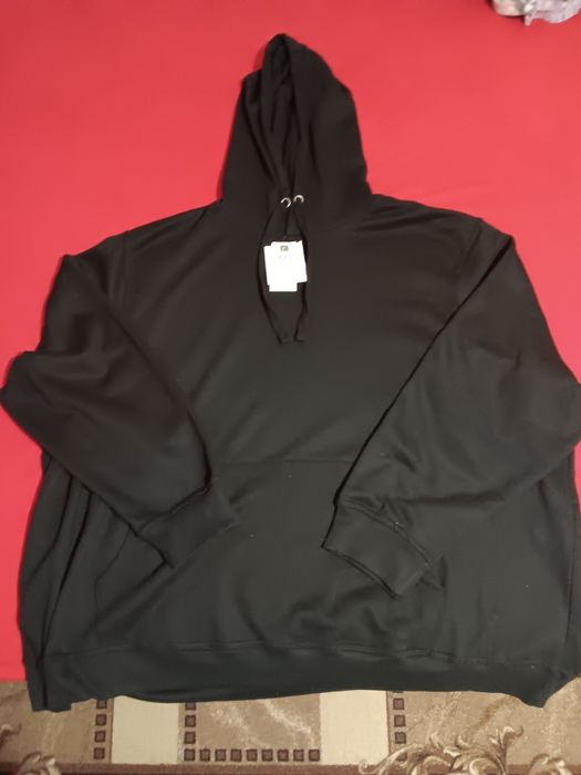 2 броя Мъжки суичъри Макси размер 6XL за 40 лв