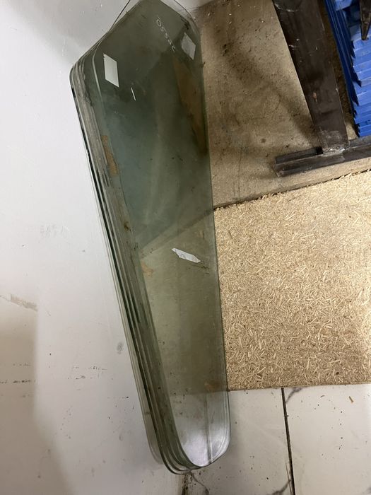 Стекло на трактор ХТЗ МТЗ