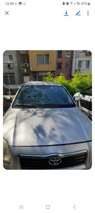 Тойота Авенсис седан