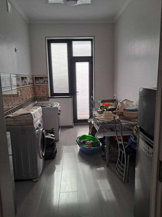 Квартира тезда сотилади