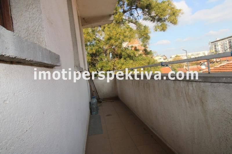 Продава се Къща в Пловдив, Център - 380 кв.м за 790 €/кв.м - Снимка #7