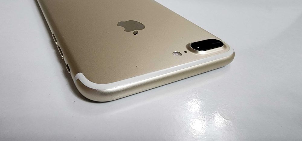 Iphone 7 PLUS GOLD Qlich ideal Akk 92% Usilenniy xammayogi ishlidi