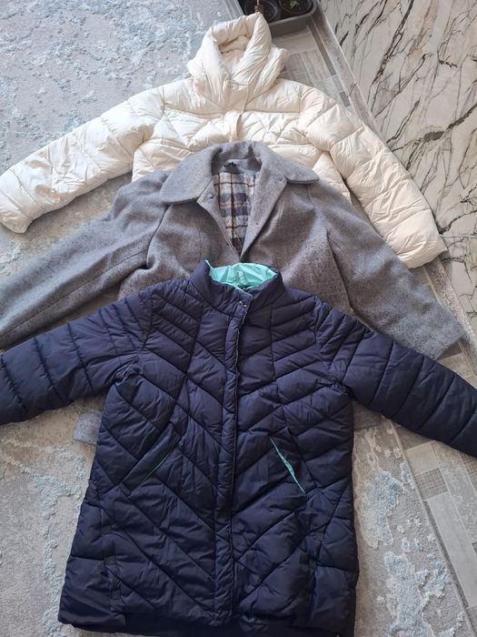 Куртки в отлично состочнии